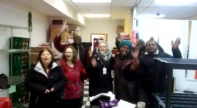 Une équipe de feu pour le premier #MagasinPartage de Pierrefonds&nbsp;! Ils desserviront 100 familles…