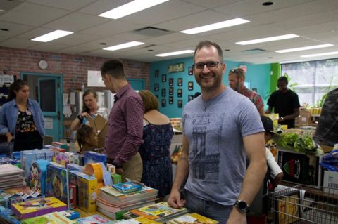 69090866_1062710930598465_5408911796301987840_o.jpg 🤩 Le Magasin-Partage d’Hochelaga en pleine action ! Ce magasin d’envergure aidera 160 familles…